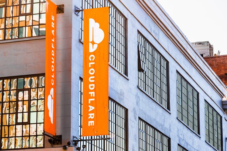 Cloudflare stockforecast: buy, sell, or hold ahead of earnings?