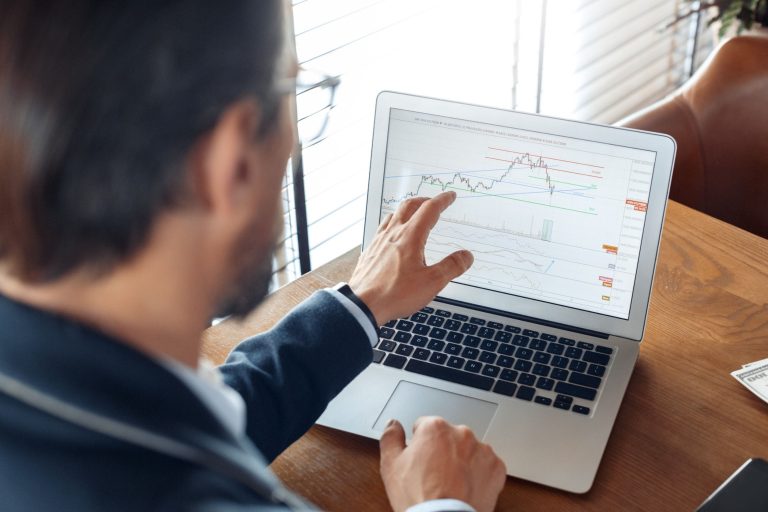 FARTCOIN eyes 45% rebound as market sentiments shift