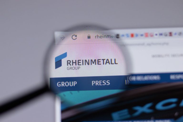 This DAX index stock is up 95% in 2025: can the RHM rally continue?