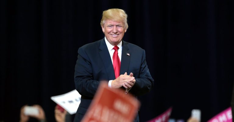 PolitiFi tokens rally as Trump eases the tariffs war: DOGE and PATRIOT gain up to 35%