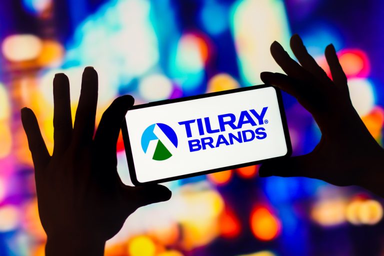 Tilray Brands stock has crashed—but a bullish pattern is emerging