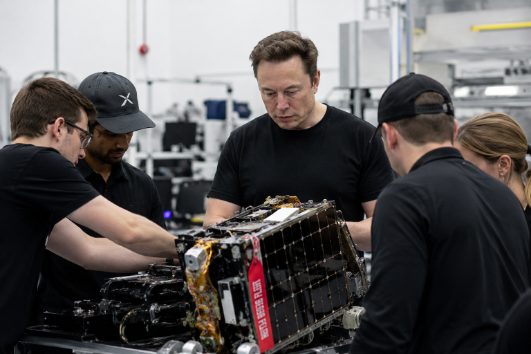 SpaceX passes Amazon in market value after three-day rally